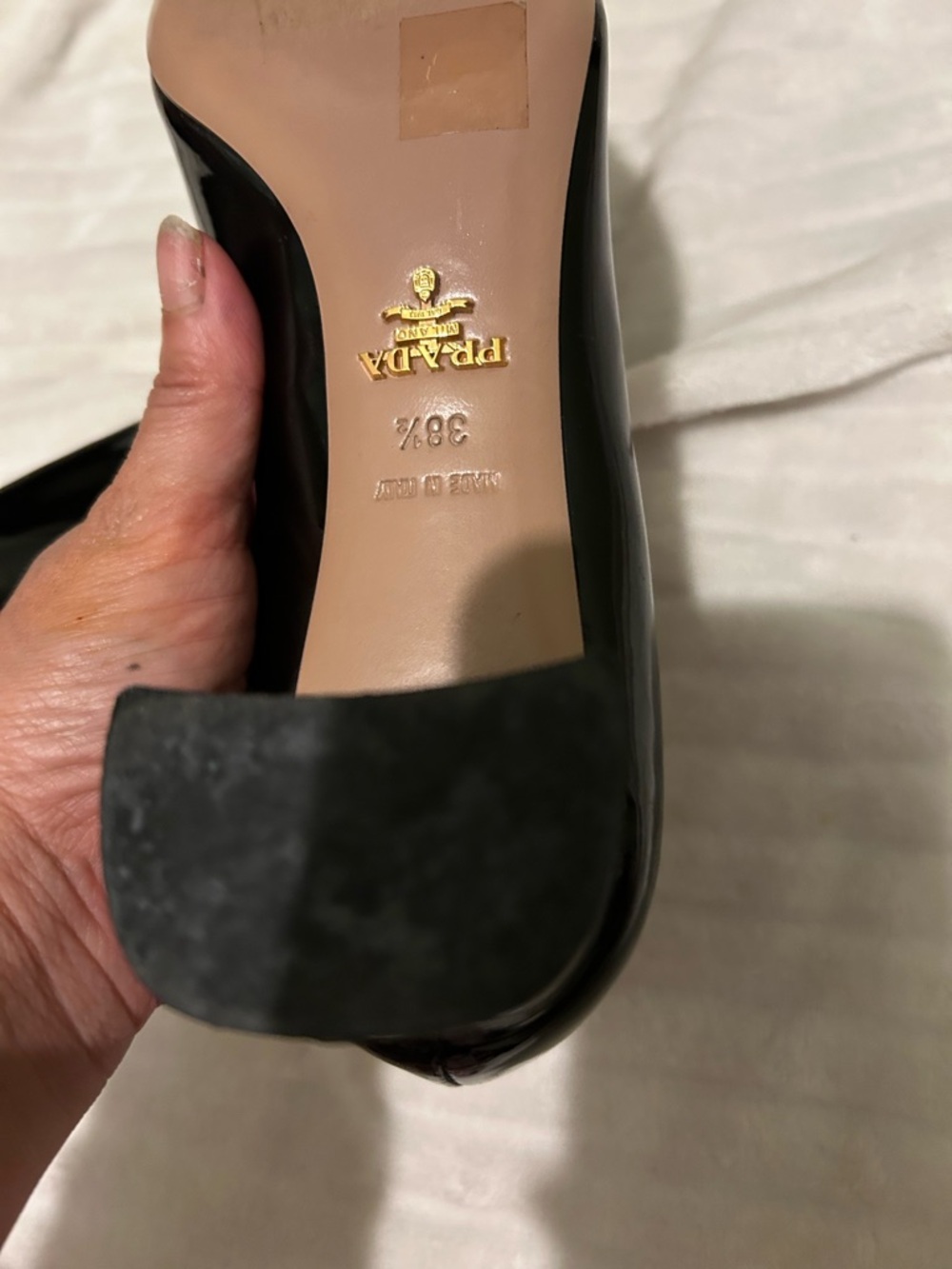 Prada patent leather 2 inch heel - Picture 8 of 17